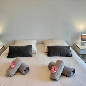 Maison Contemporaine Refaite à Neuf - à 50m De L'océan Hébergement de vacances